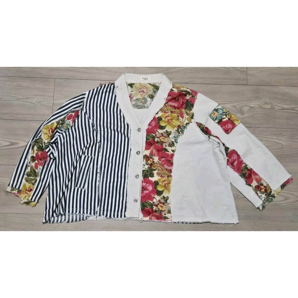 POL Top Womens Boho Floral Patchwork Frayedβ Hem Button Up Shirt Jacket Medium